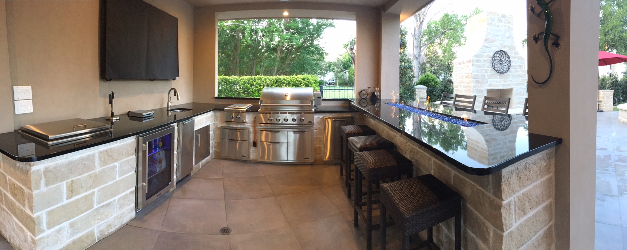 Outside living by Dallas Marble Stone